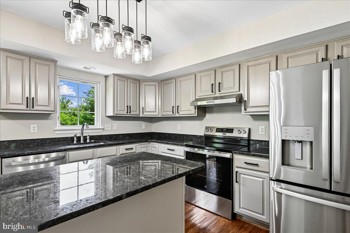 6034 Florey Road Hanover, MD 21076 - Photo 2 of 43 Gallery Image 2
