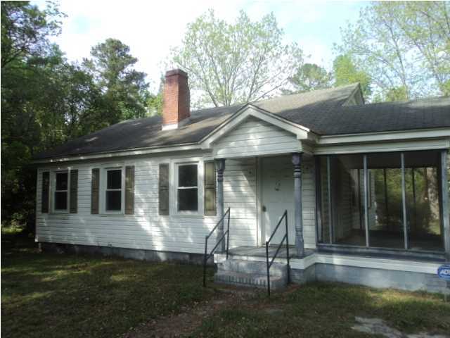 9287 Old State Road Holly Hill, SC 29059 - Photo 1 of 4 Primary Photo