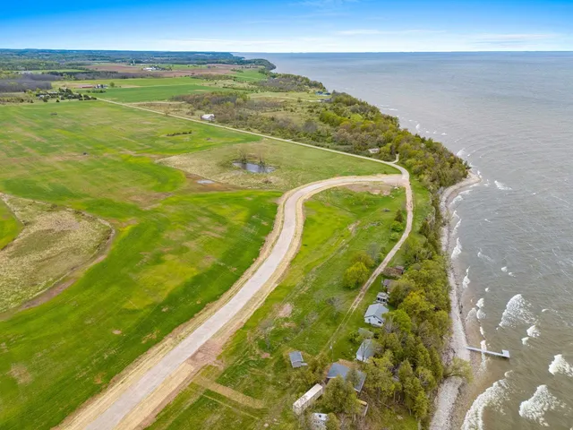 $100,000 | Debroux Road, Unit 4, Sturgeon Bay, WI 54235