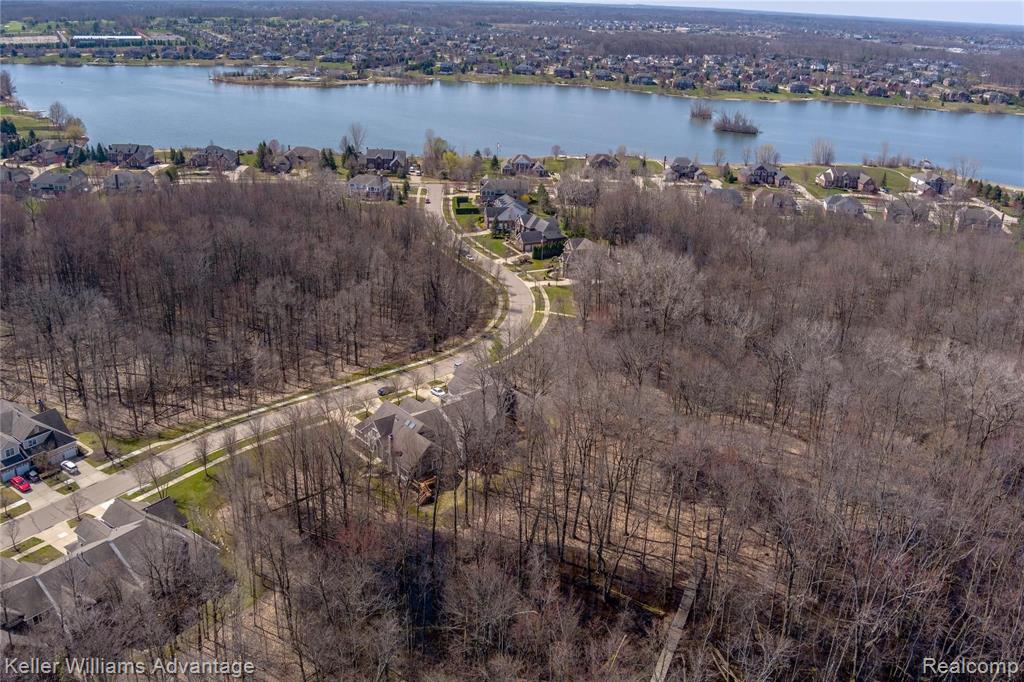 49698 Timber Trail Novi, MI 48374 - Photo 5 of 44