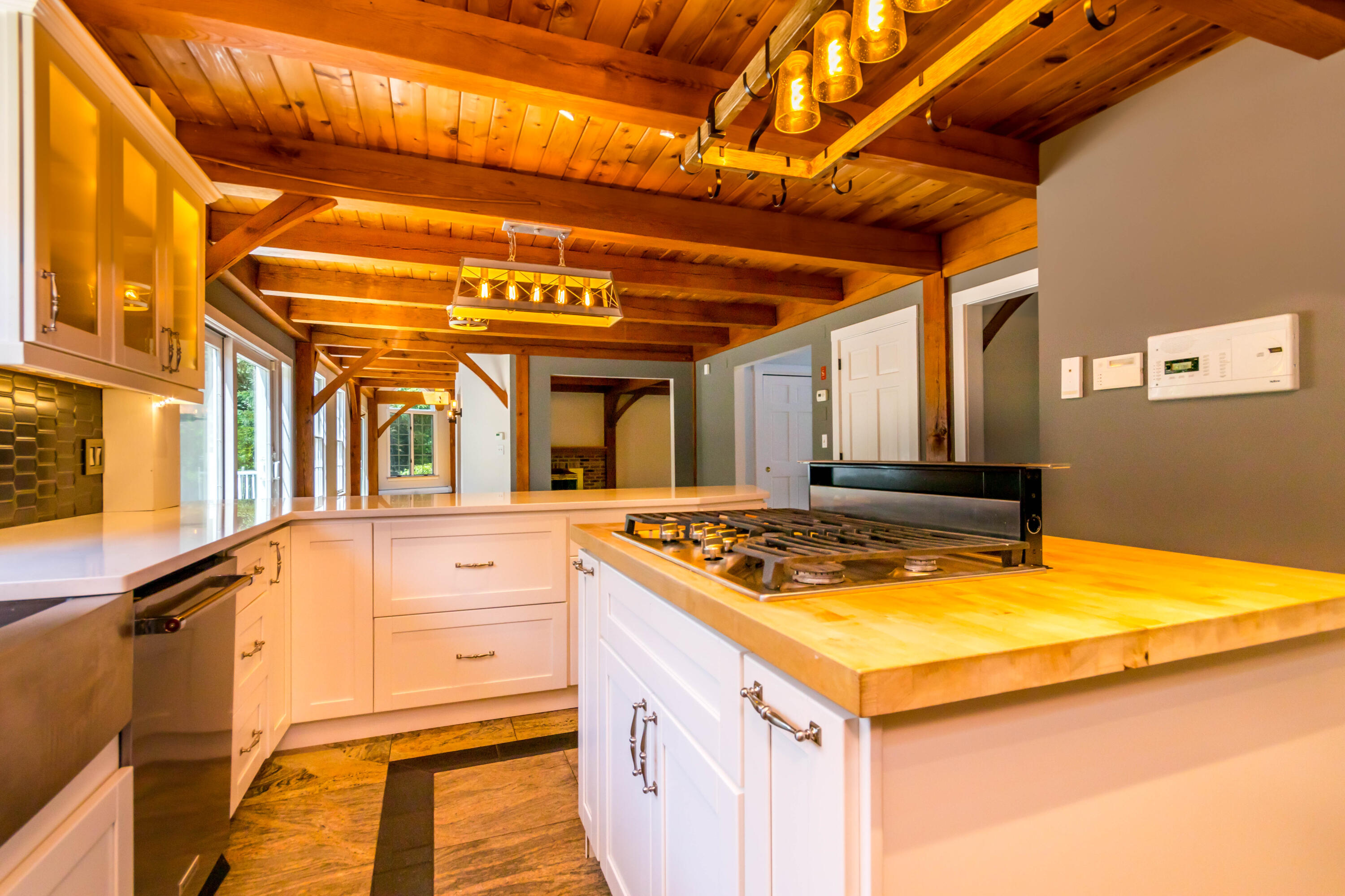 Kitchen/dining