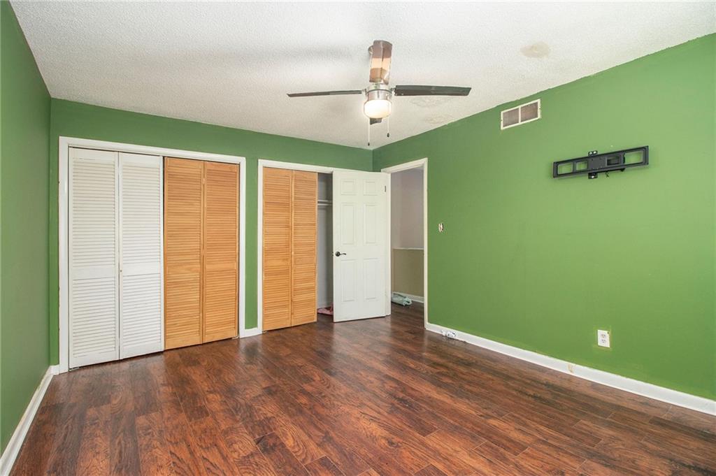 4 Quail Run Decatur, GA 30035 - Photo 16 of 23 a view of a livingroom with wooden floor