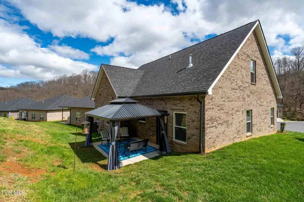 $468,900 | 226 Quiet Stroll Lane, Gray, TN 37615