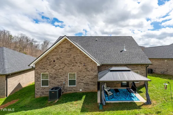 $468,900 | 226 Quiet Stroll Lane, Gray, TN 37615