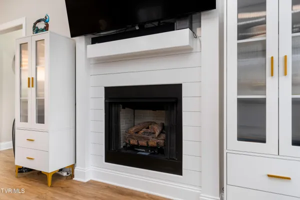 $468,900 | 226 Quiet Stroll Lane, Gray, TN 37615