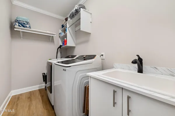 $468,900 | 226 Quiet Stroll Lane, Gray, TN 37615