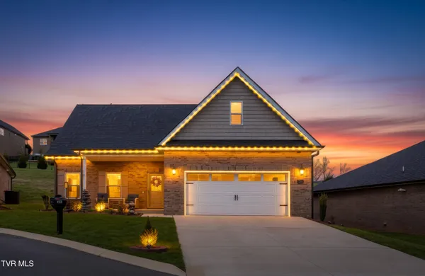 $468,900 | 226 Quiet Stroll Lane, Gray, TN 37615