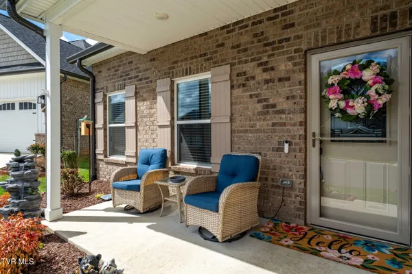 $468,900 | 226 Quiet Stroll Lane, Gray, TN 37615