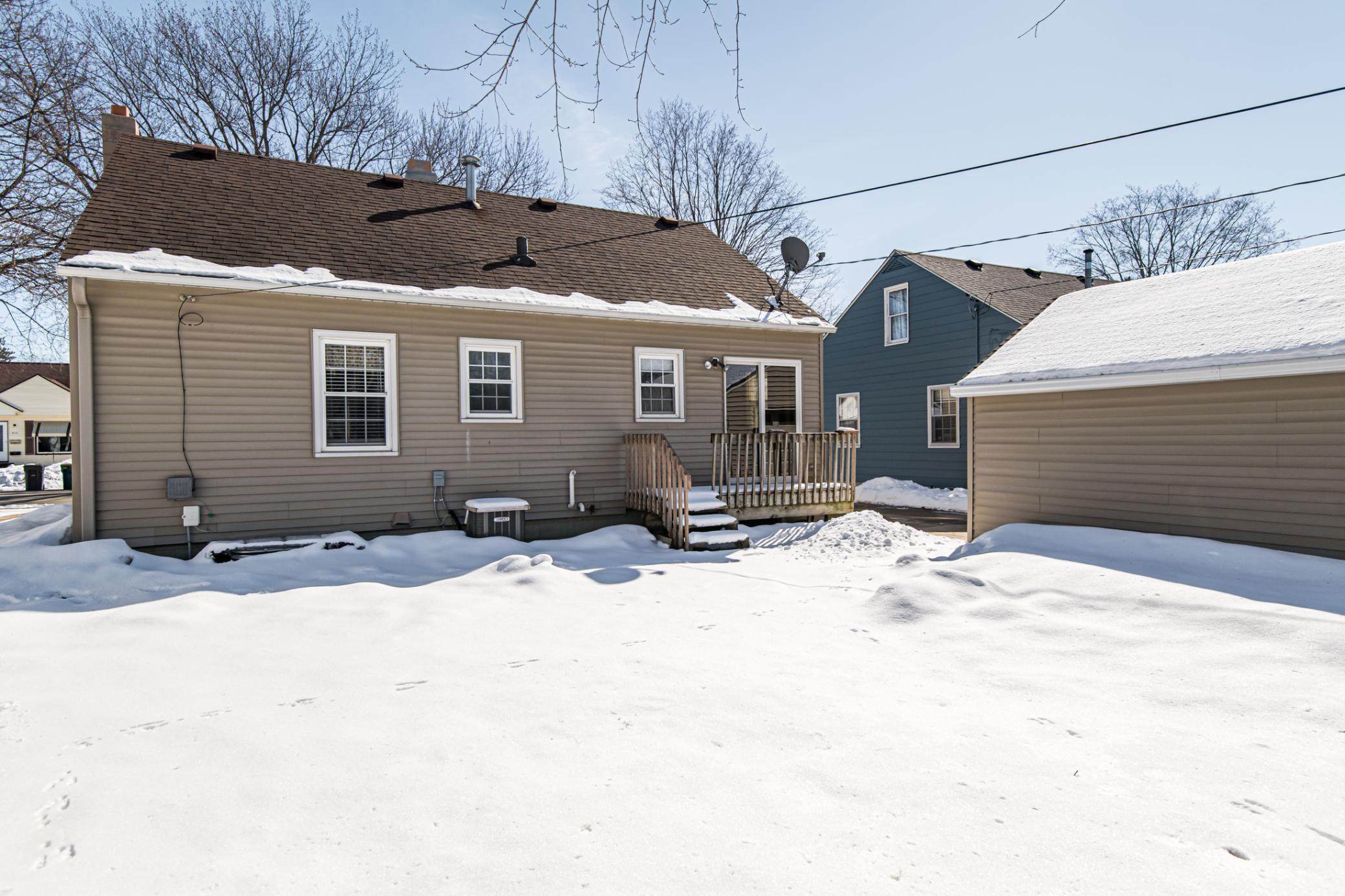 815 15th Avenue Northeast Rochester, MN 55906 - Photo 27 of 28
