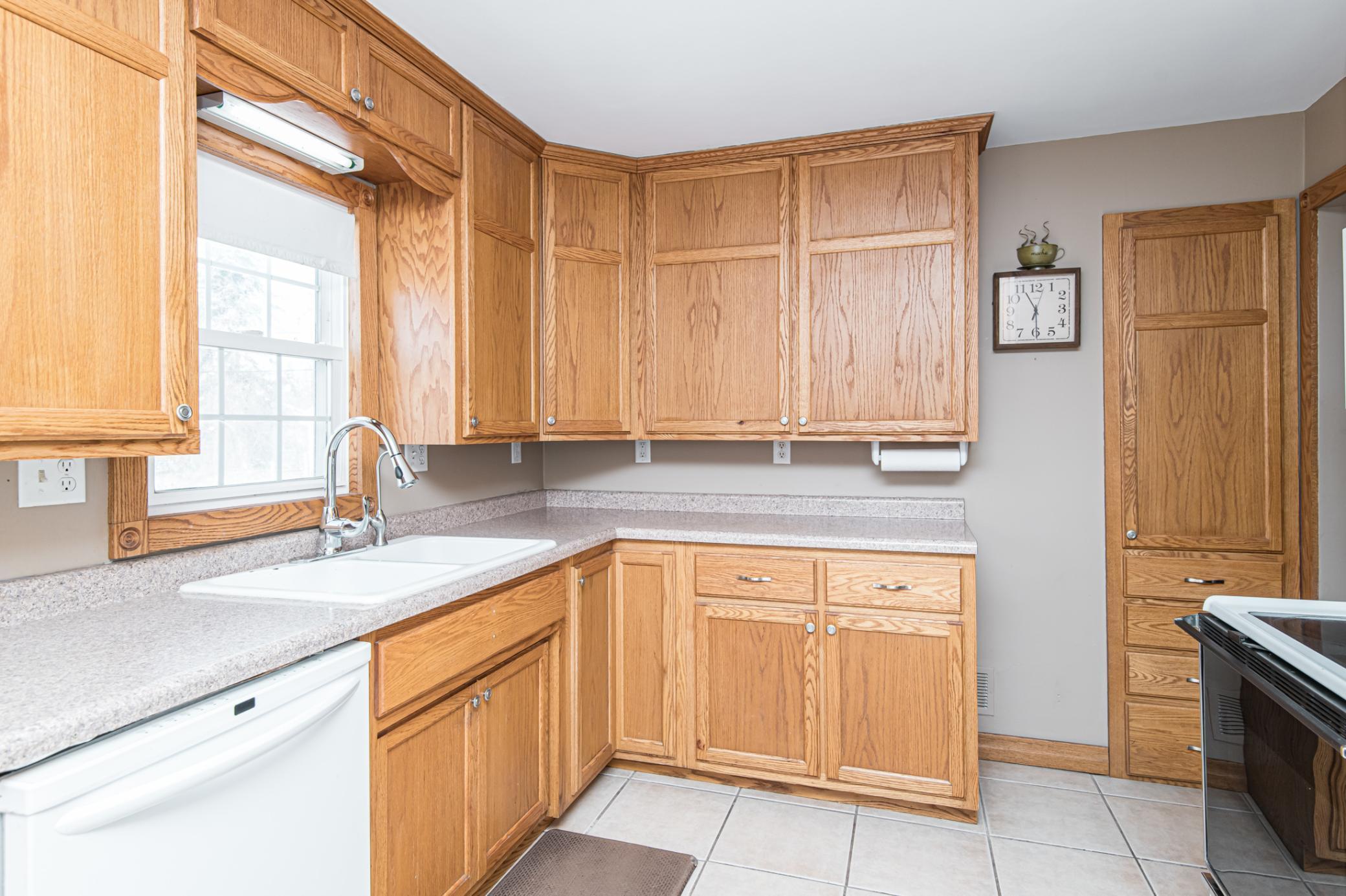 815 15th Avenue Northeast Rochester, MN 55906 - Photo 10 of 28