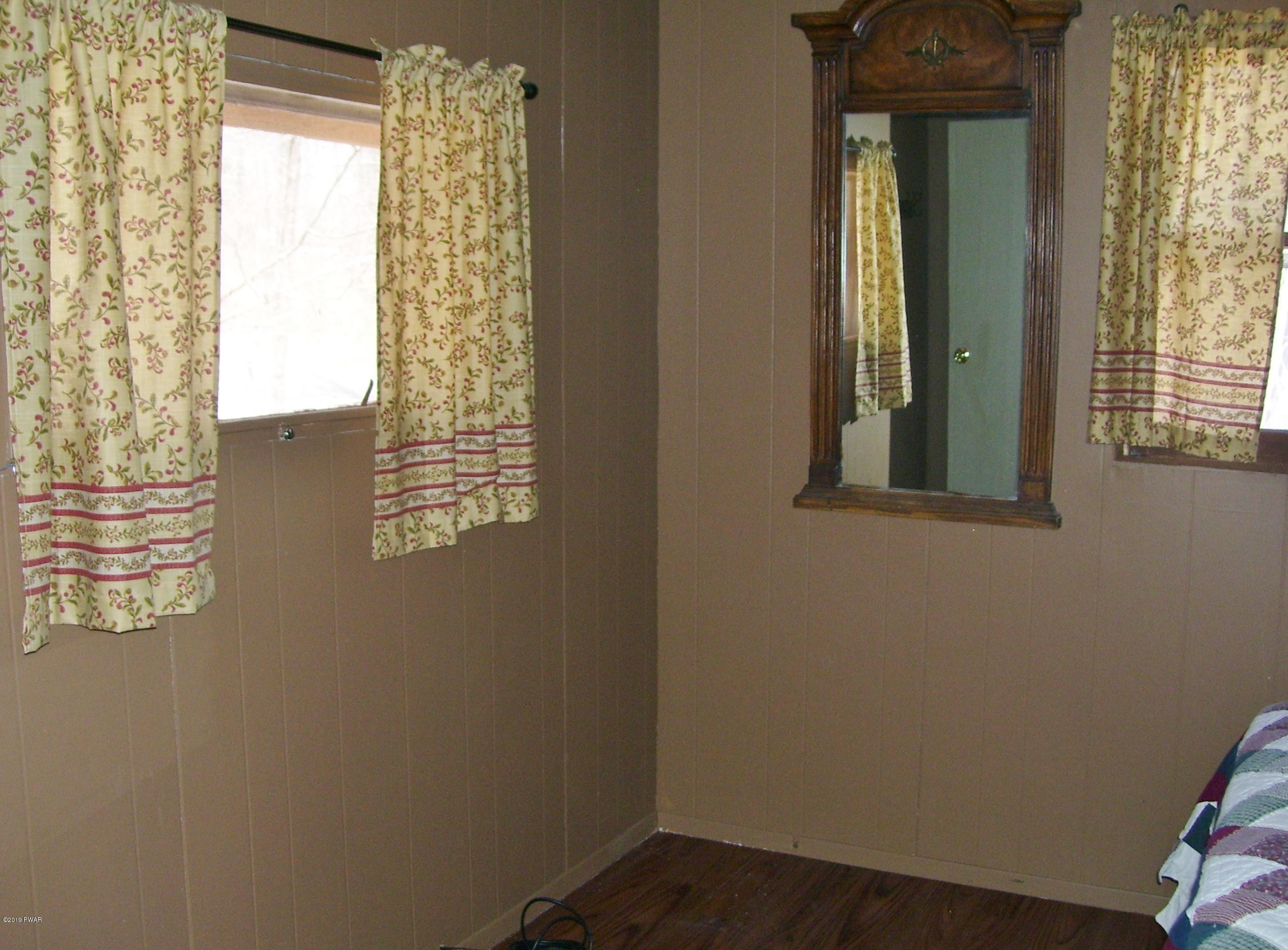 1172 Avoy Road Lakeville, PA 18438 - Photo 13 of 22