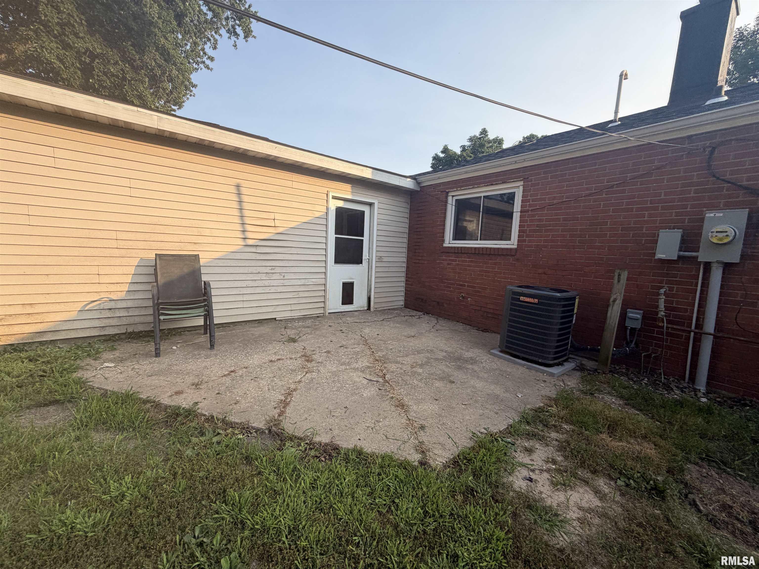 405 Grant Road Marquette Heights, IL 61554 - Photo 23 of 46