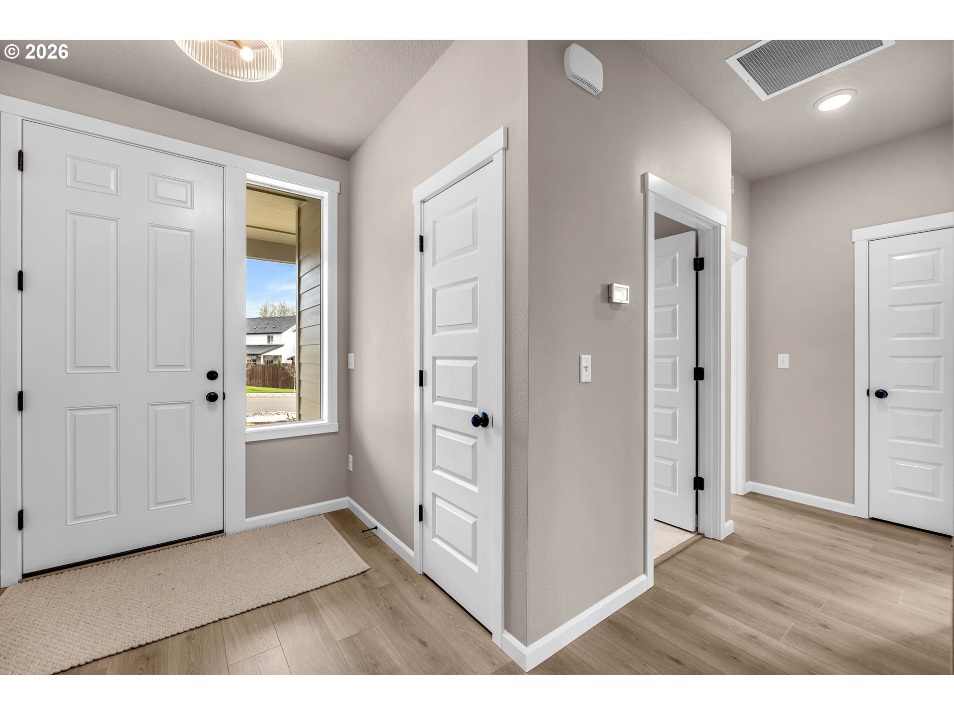 2814 Northwest 8th Place Battle Ground, WA 98604 - Photo 14 of 41 a view interior of the house