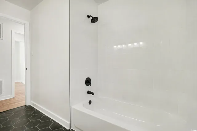 $325,000 | 1300 Anderson Street, Conway, SC 29526