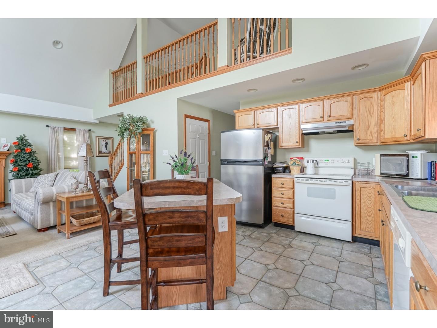 536 Democrat Road Gibbstown, NJ 08027 - Photo 12 of 25