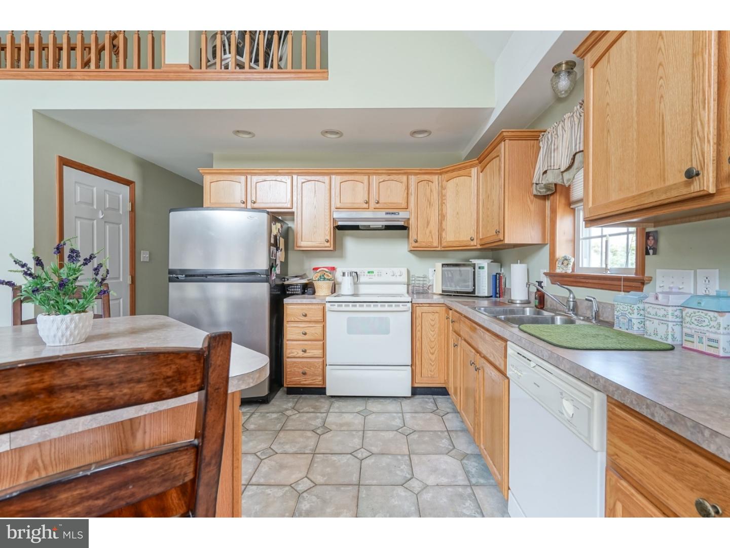 536 Democrat Road Gibbstown, NJ 08027 - Photo 13 of 25