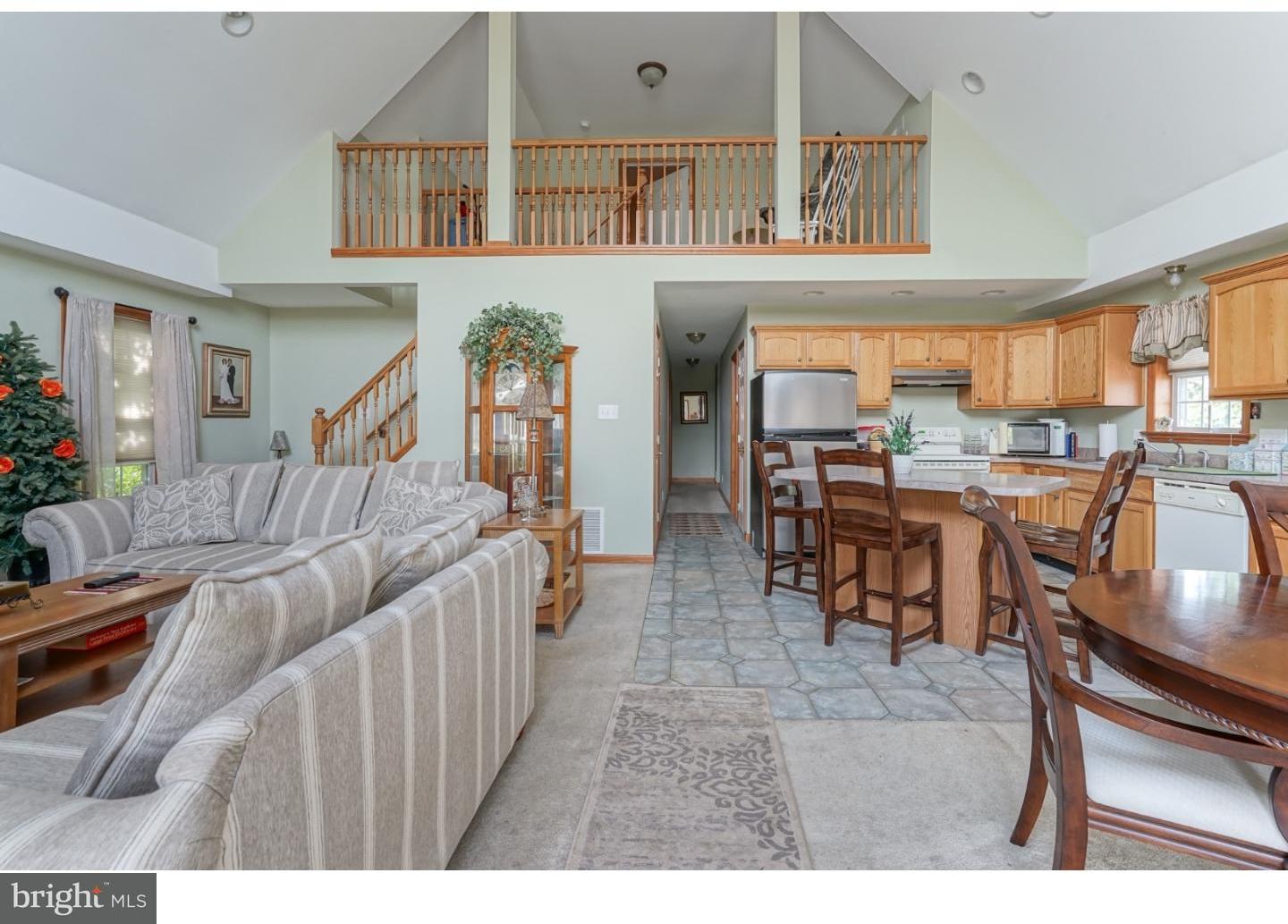 536 Democrat Road Gibbstown, NJ 08027 - Photo 8 of 25