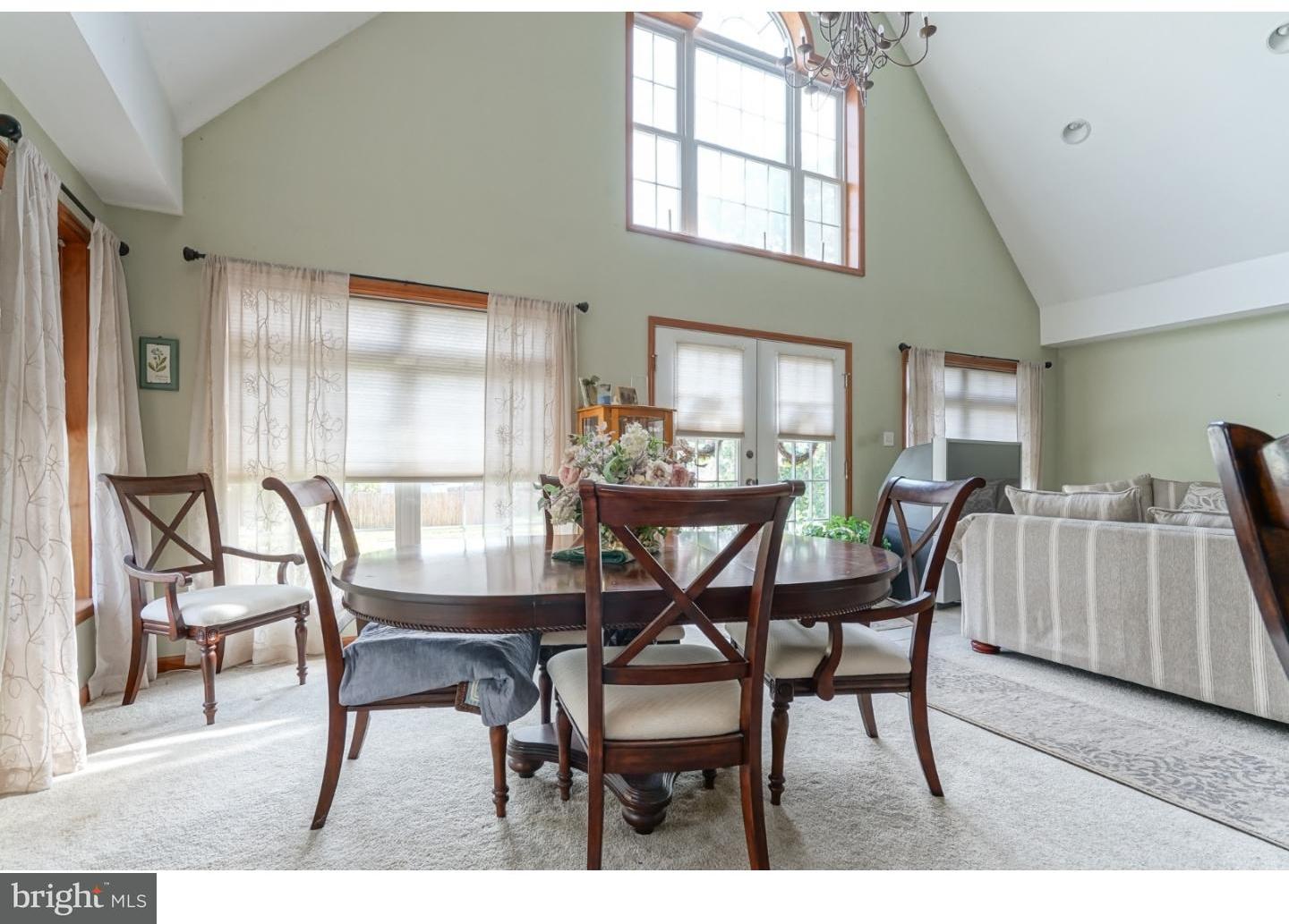 536 Democrat Road Gibbstown, NJ 08027 - Photo 10 of 25