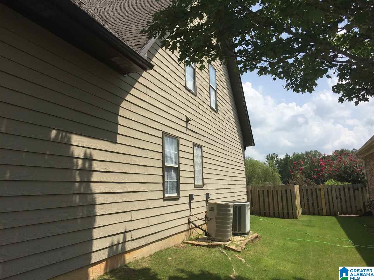 137 Savannah Lane Calera, AL 35040 - Photo 3 of 17