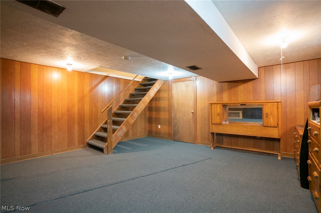 324 Kenridge Road Akron, OH 44333 - Photo 20 of 26 Gallery Image 20