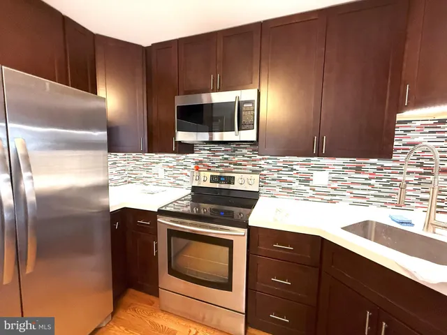 $2,200 | 25 East 9th Street, Frederick, MD 21701