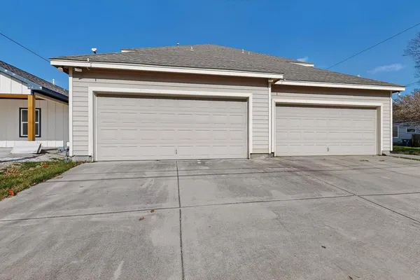 $2,399 | 4803 Birchman Avenue, Fort Worth, TX 76107