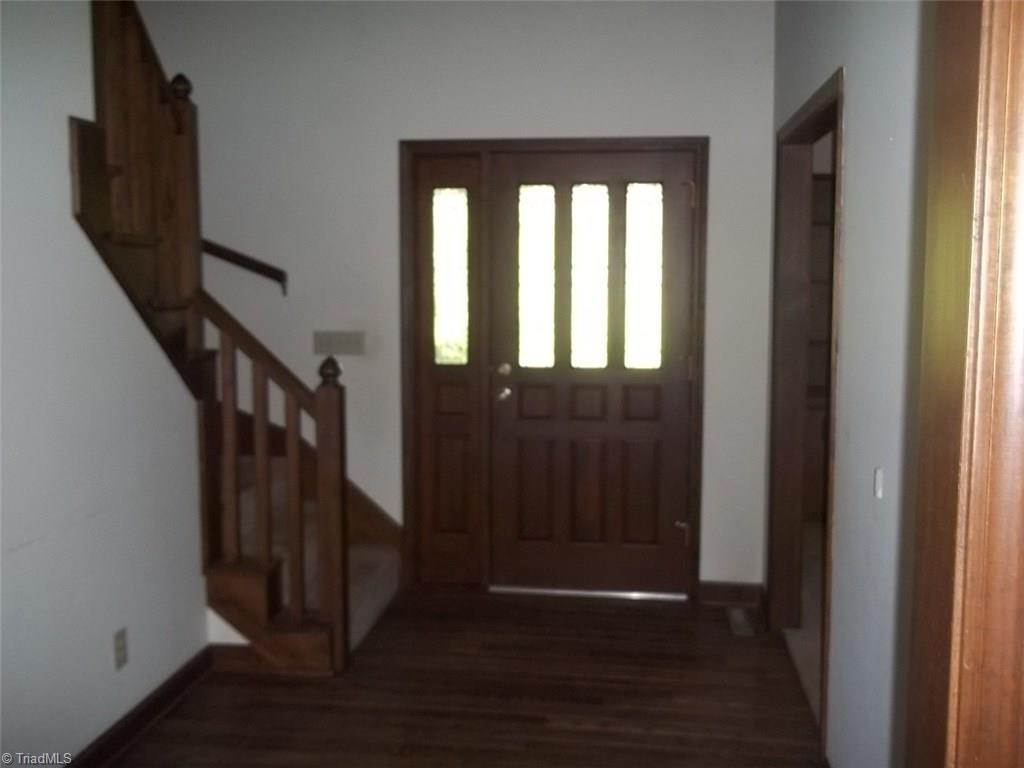 488 Mt Zion Road Pinnacle, NC 27043 - Photo 10 of 29