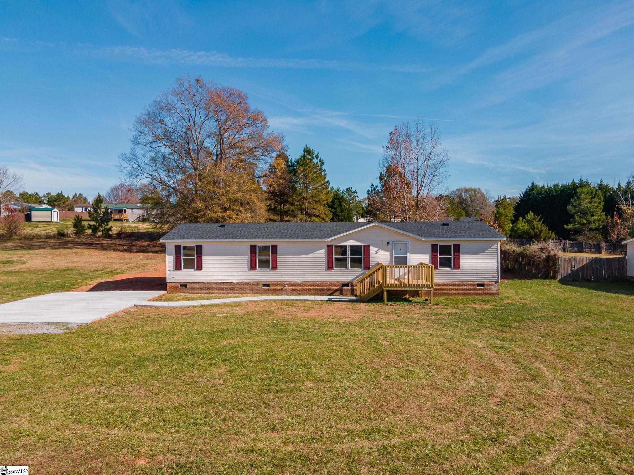 146 Sullivan Road Simpsonville, SC 29680 - Photo 2 of 20