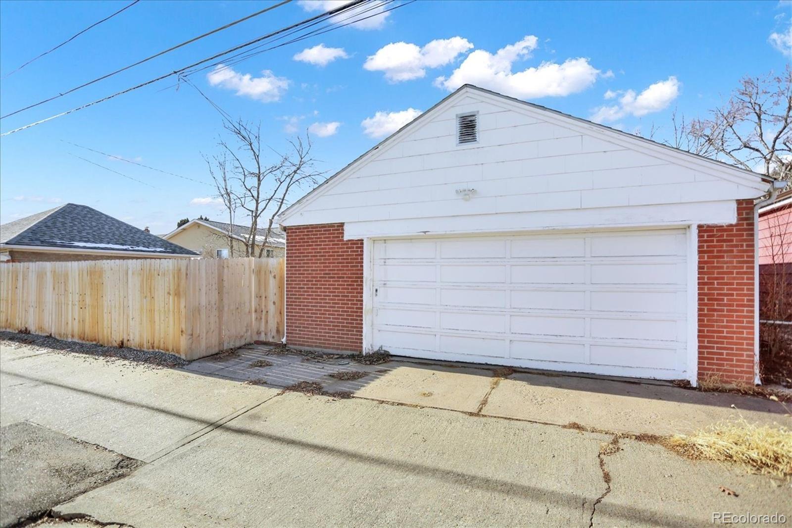 770 South Decatur Street Denver, CO 80219 - Photo 4 of 31