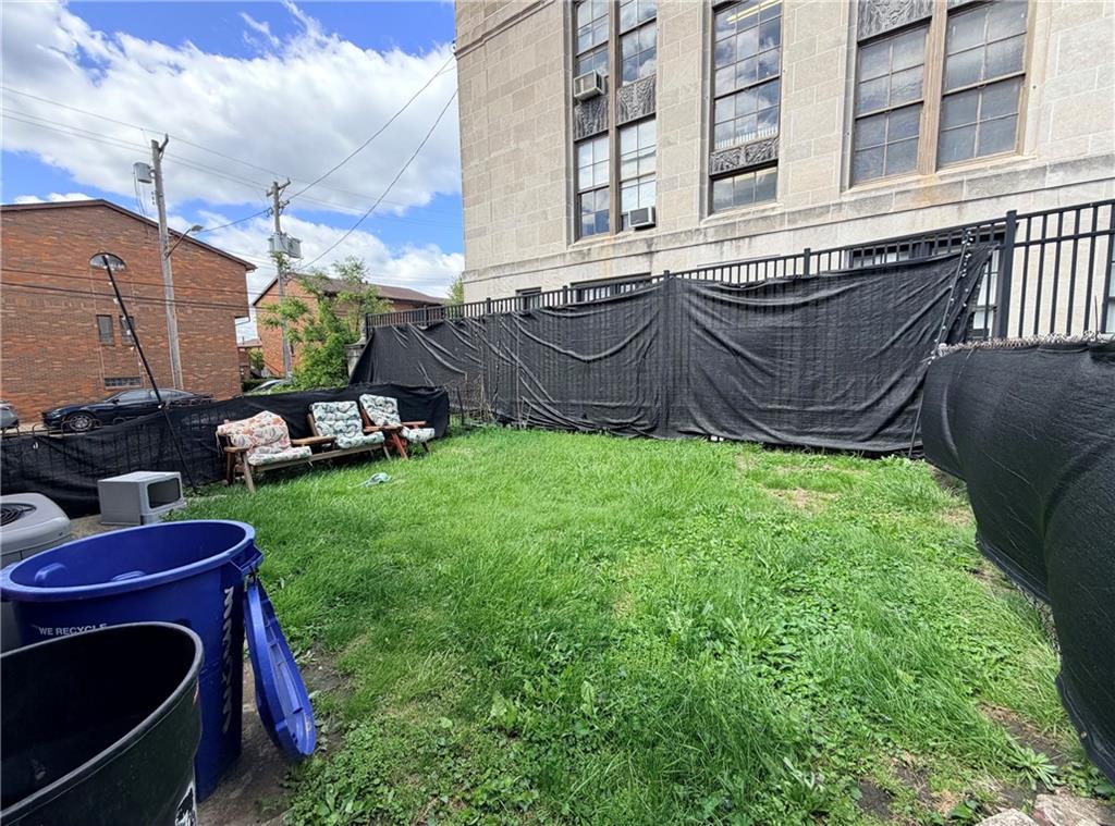 3303 Niagara Street Pittsburgh, PA 15213 - Photo 14 of 15