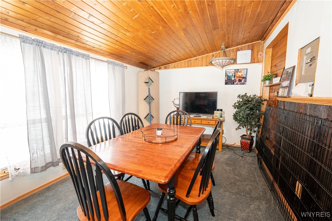 6035 South Transit Street Lockport, NY 14094 - Photo 17 of 48