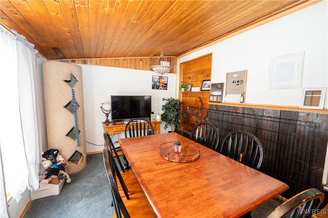 6035 South Transit Street Lockport, NY 14094 - Photo 18 of 48