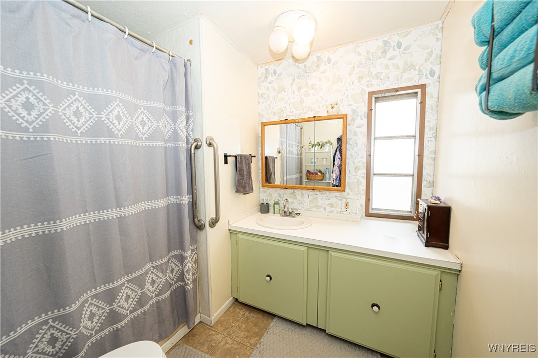 6035 South Transit Street Lockport, NY 14094 - Photo 25 of 48