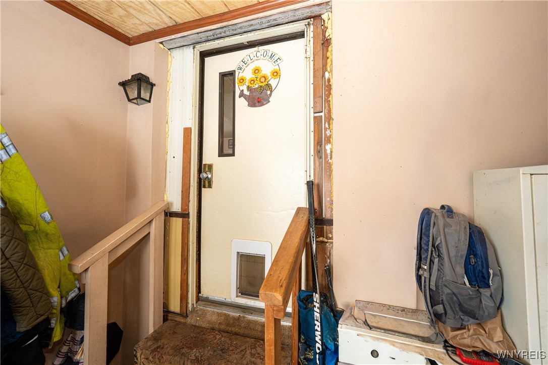 6035 South Transit Street Lockport, NY 14094 - Photo 36 of 48