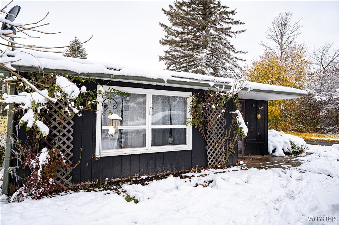 6035 South Transit Street Lockport, NY 14094 - Photo 4 of 48