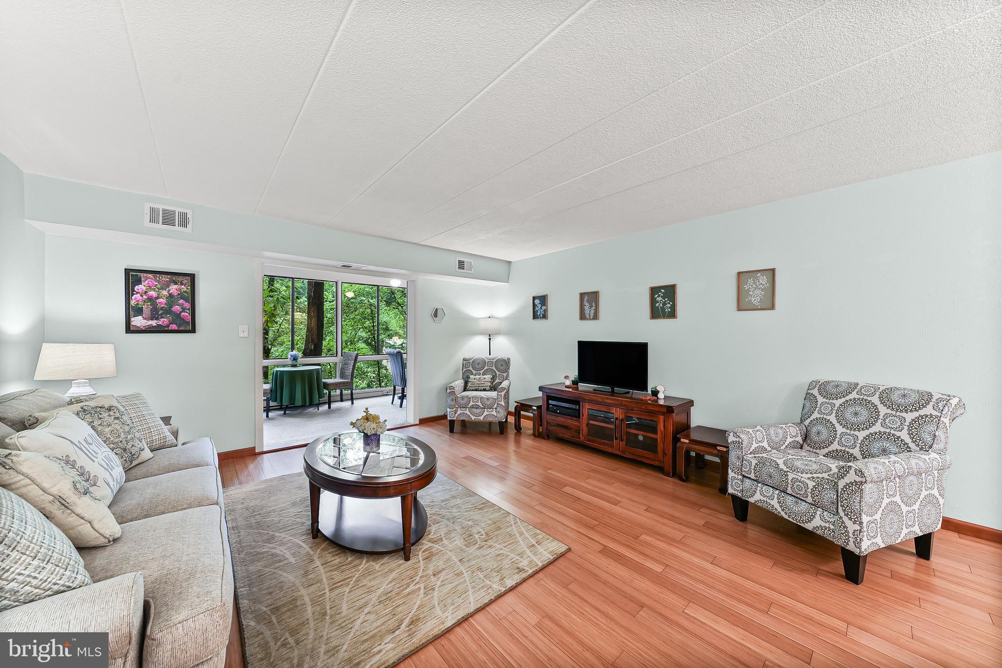 520 North Lemon Street, Unit F6 Media, PA 19063 - Photo 3 of 31