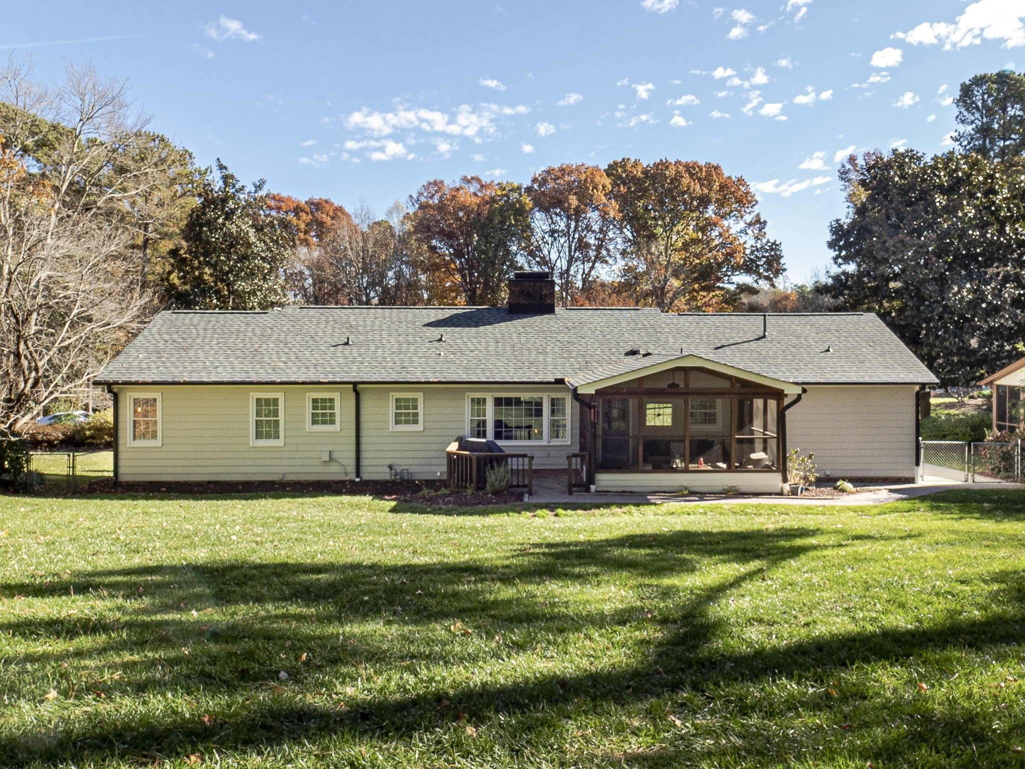 6813 Valley Drive Raleigh, NC 27612 - Photo 30 of 37 Photo 30