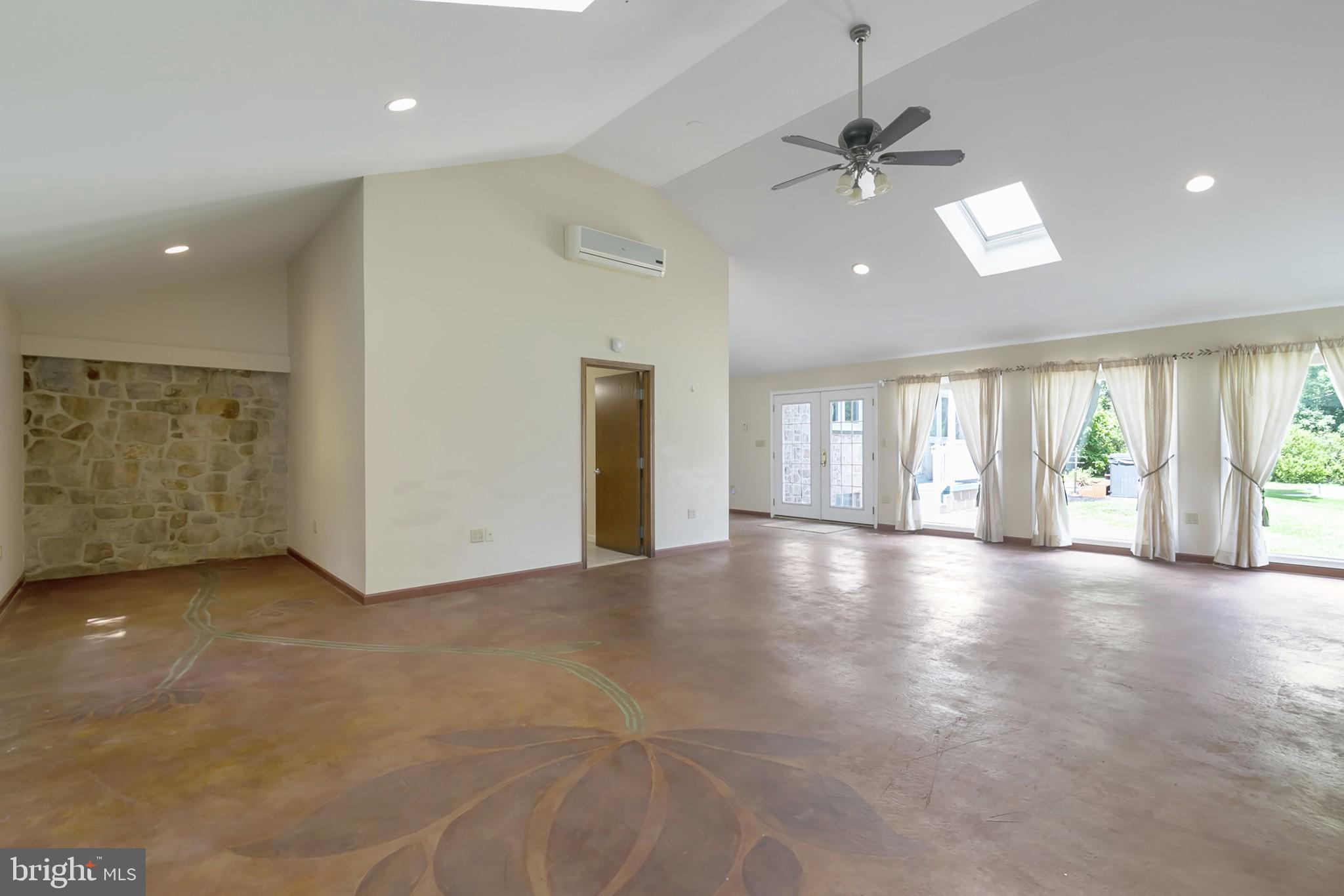 409 South Ridge Road Perkasie, PA 18944 - Photo 12 of 39 Gallery Image 12