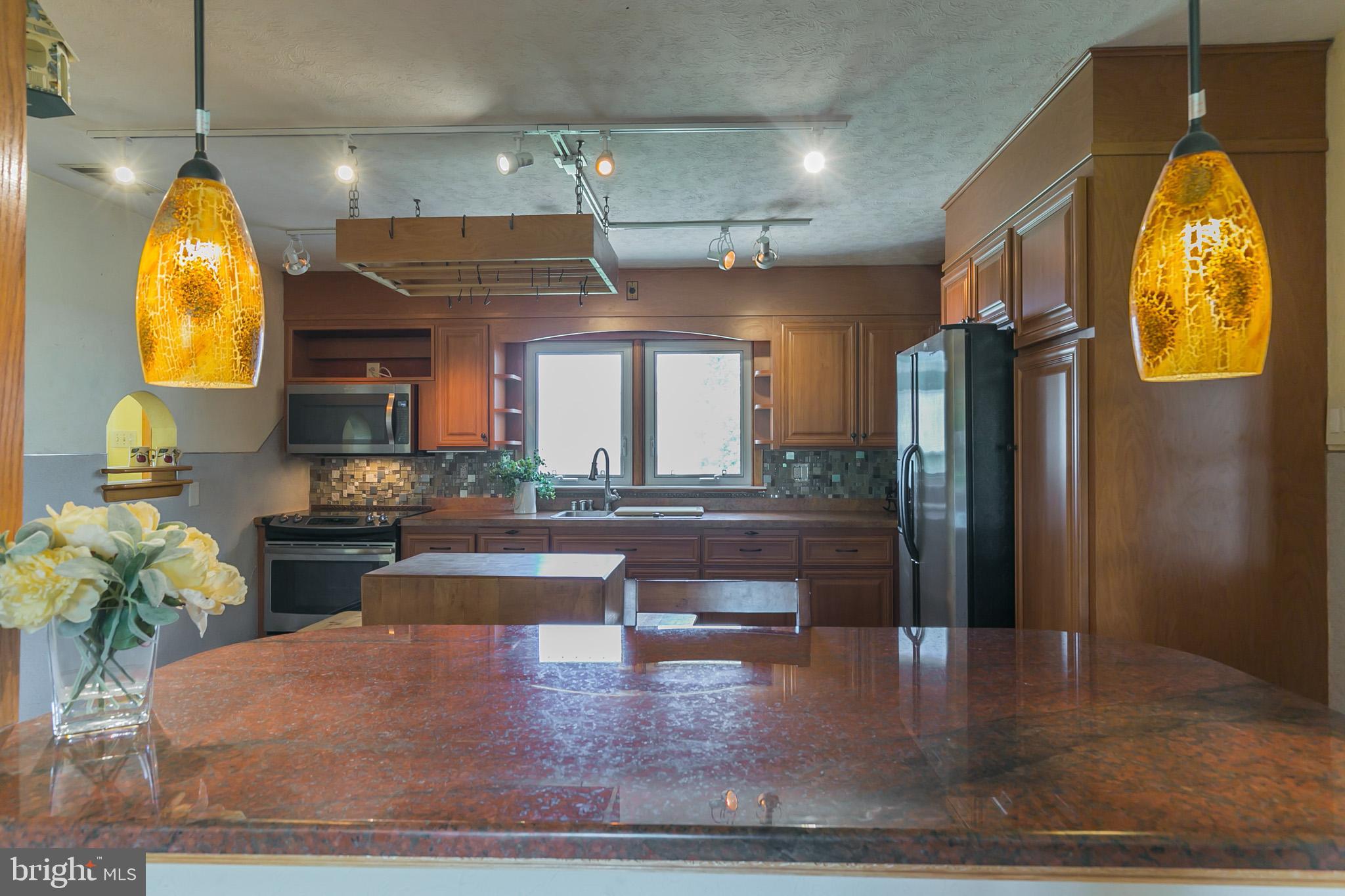 409 South Ridge Road Perkasie, PA 18944 - Photo 19 of 39 Gallery Image 19