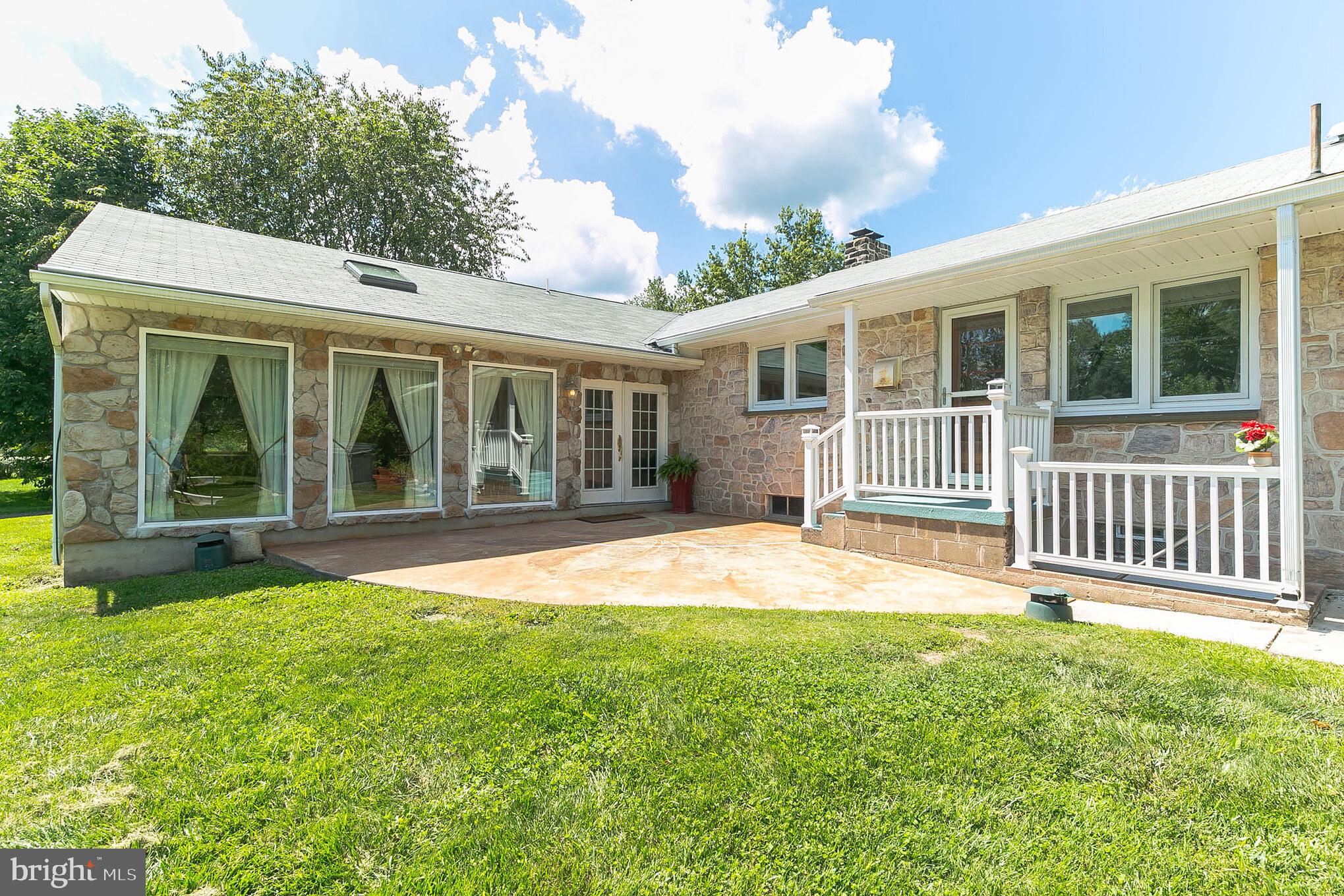 409 South Ridge Road Perkasie, PA 18944 - Photo 3 of 39 Gallery Image 3