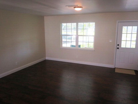 22143 Magnolia Street Robertsdale, AL 36567 - Photo 4 of 15