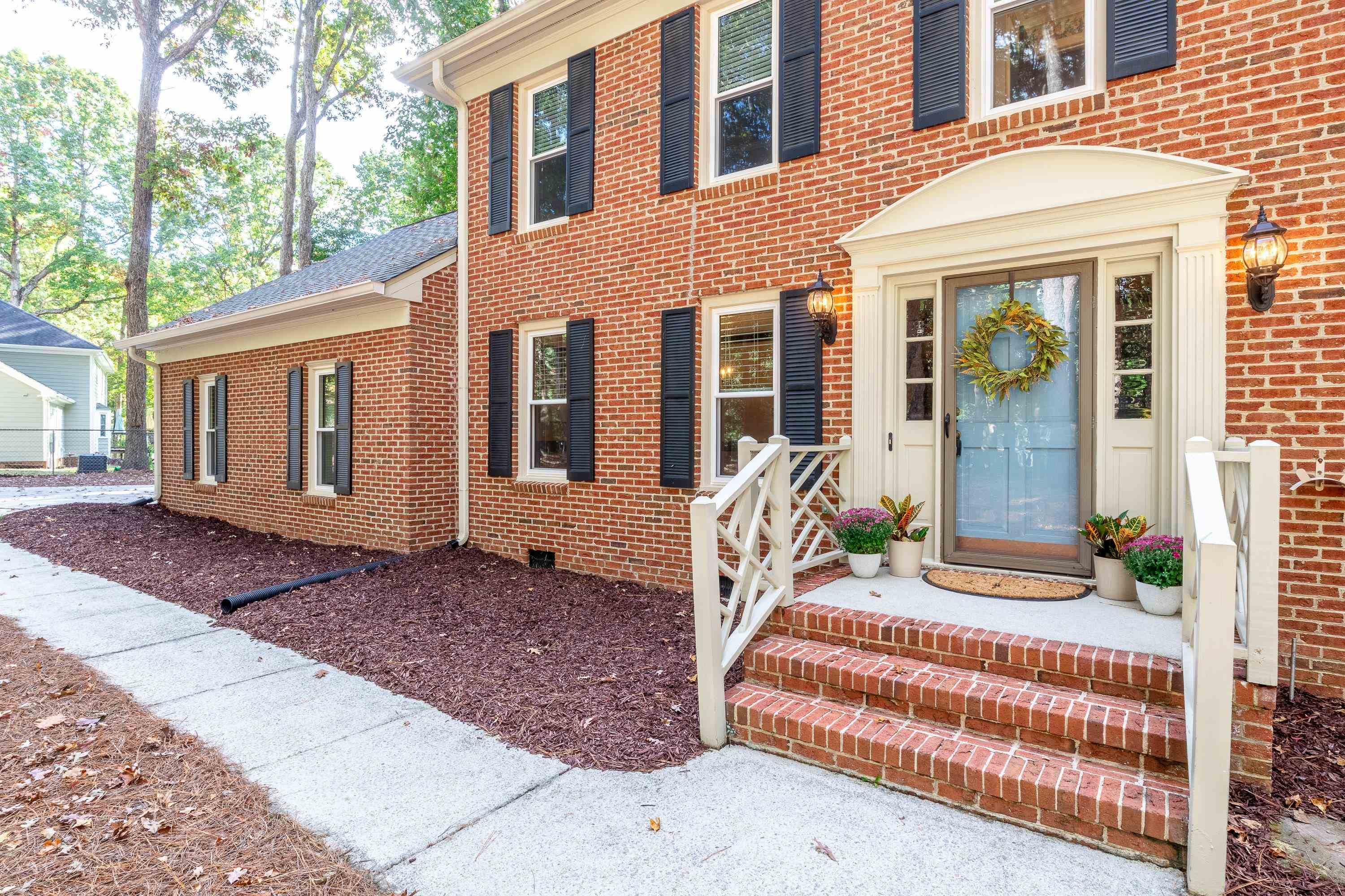 10213 Bushveld Lane Raleigh, NC 27613 - Photo 4 of 62 Photo 4