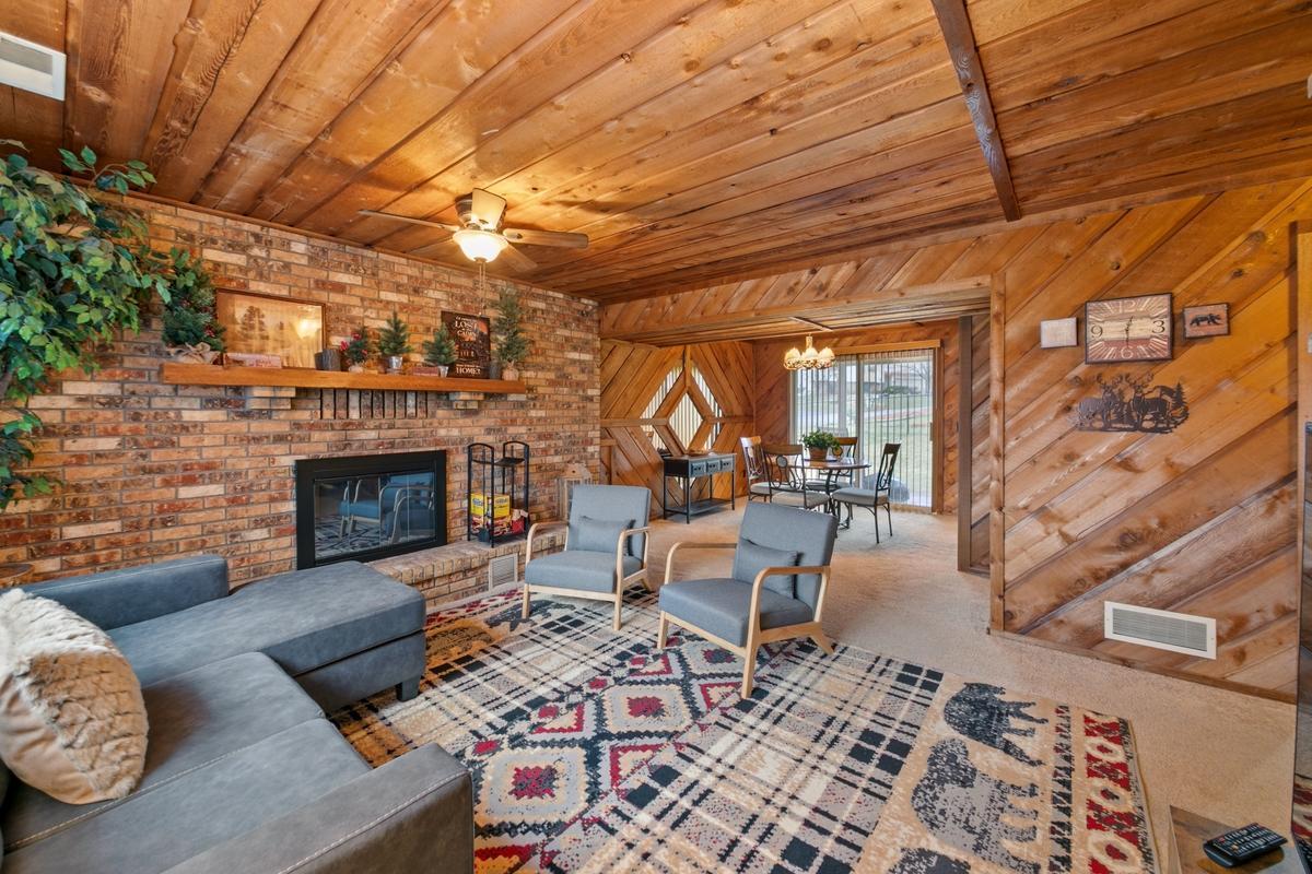 4614 Beacon Hill Road Eagan, MN 55122 - Photo 26 of 48