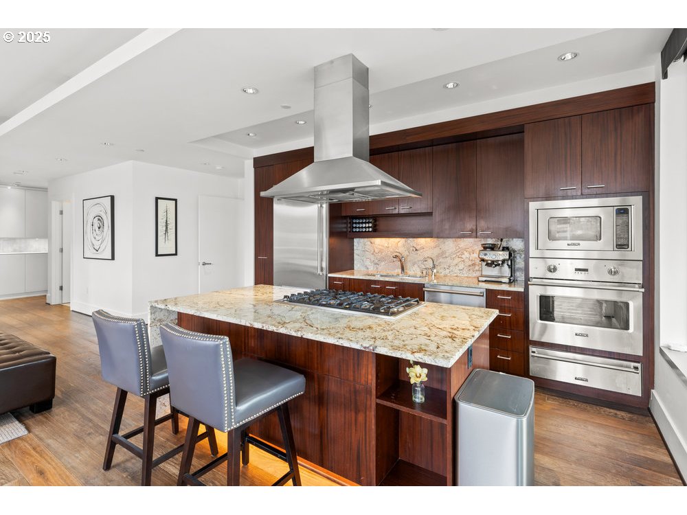 1001 Northwest Lovejoy Street, Unit 810 Portland, OR 97209 - Photo 14 of 45