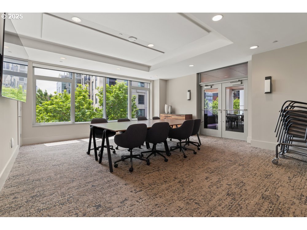 1001 Northwest Lovejoy Street, Unit 810 Portland, OR 97209 - Photo 41 of 45