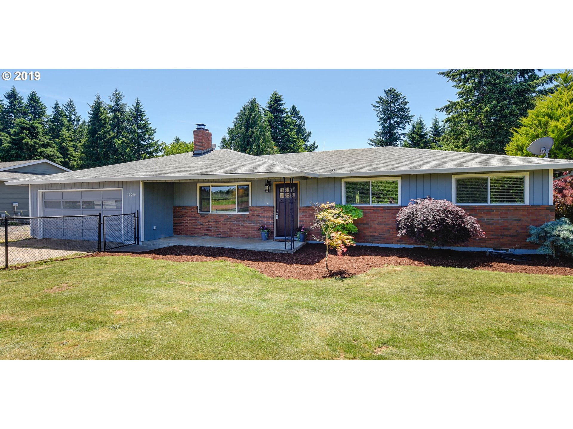 16000 South Wilson Road Oregon City, OR 97045 - Photo 1 of 27 Gallery Image 1