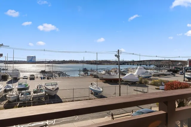 $699,000 | 43 Front Street, Unit 43, Beverly, MA 01915