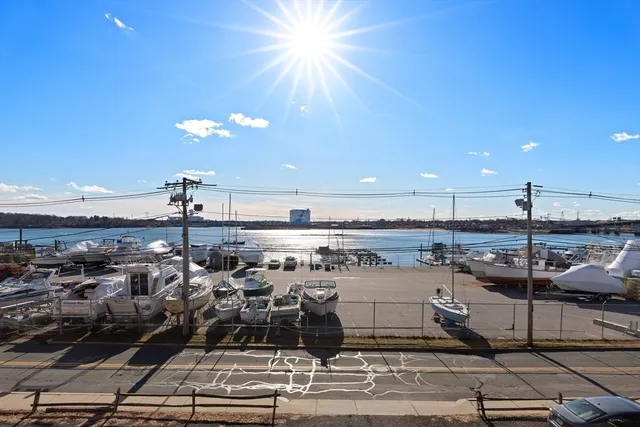 $699,000 | 43 Front Street, Unit 43, Beverly, MA 01915