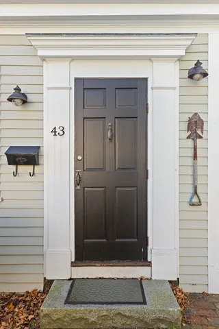 $699,000 | 43 Front Street, Unit 43, Beverly, MA 01915