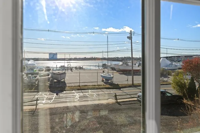 $699,000 | 43 Front Street, Unit 43, Beverly, MA 01915